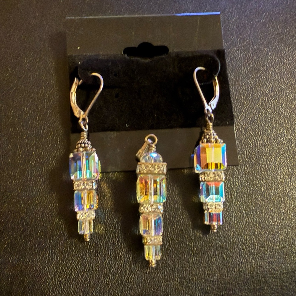 Elegant Crystal Drop‎ Earrings with Pendant